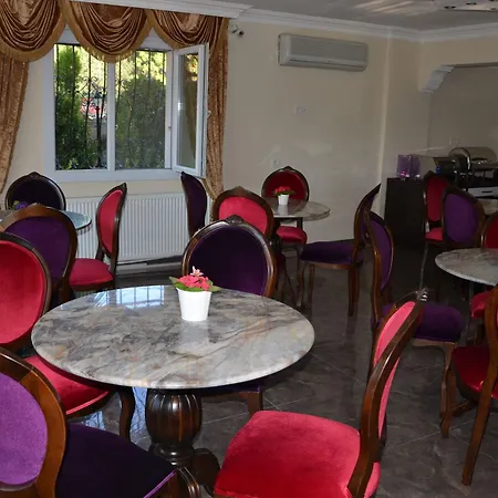 Uzunhan Otel