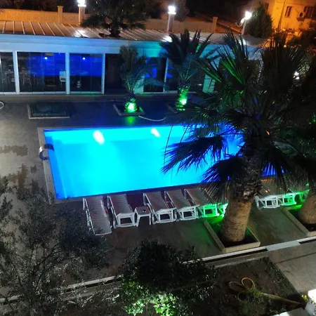 Uzunhan Ayvalı