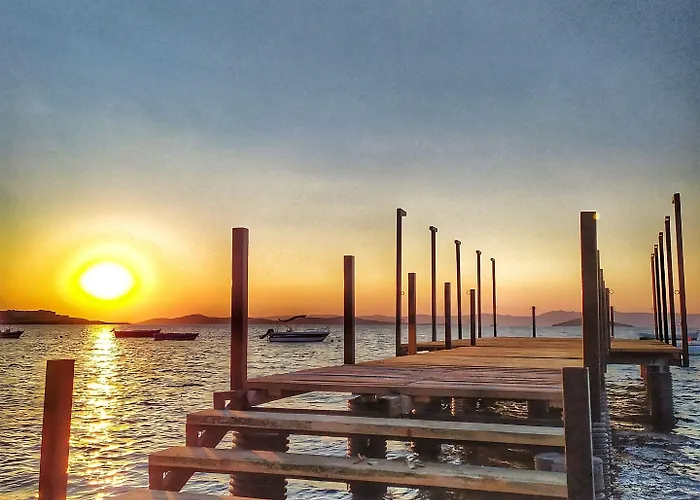 Uzunhan Hotel Ayvalı