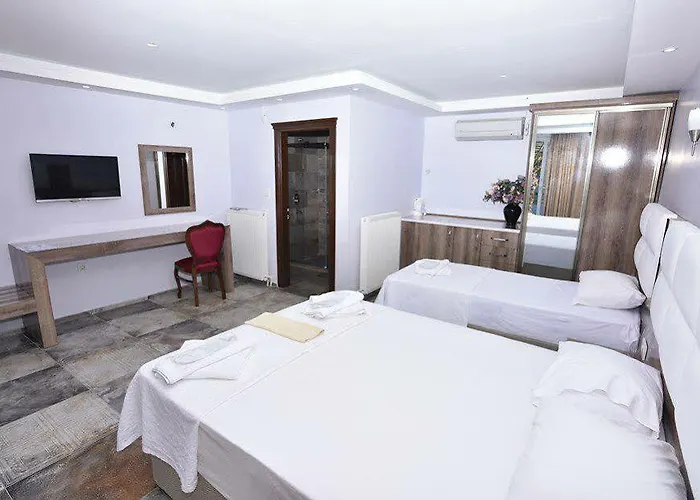 Uzunhan Отель Айвалык