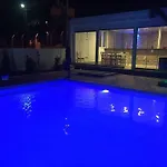 Отель Uzunhan 3*