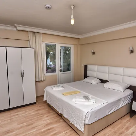 Uzunhan Hotel 3*