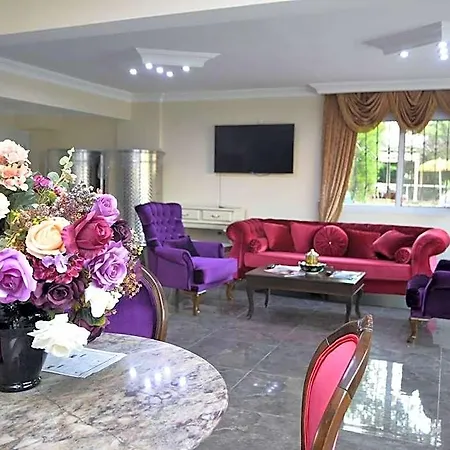 Hotel Uzunhan Ayvalı