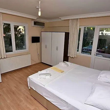 Uzunhan Hotel Ayvalı