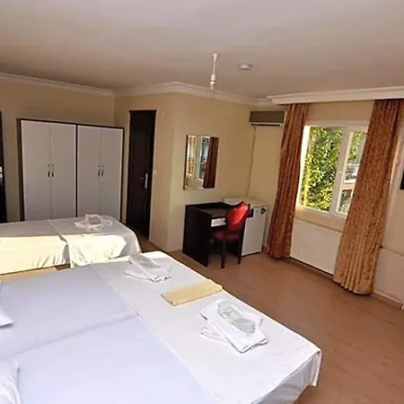 Uzunhan Hotel Ayvalı