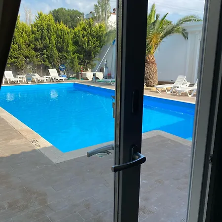 Hotel Uzunhan Ayvalı