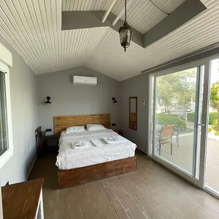 Uzunhan Hotel 3*