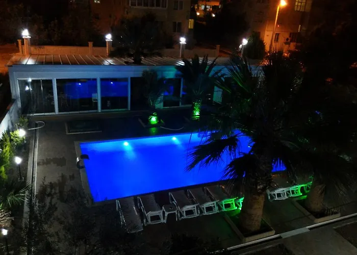 酒店 乌尊汉酒店